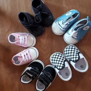 Infant classic sneakers multipack size 1 and 2